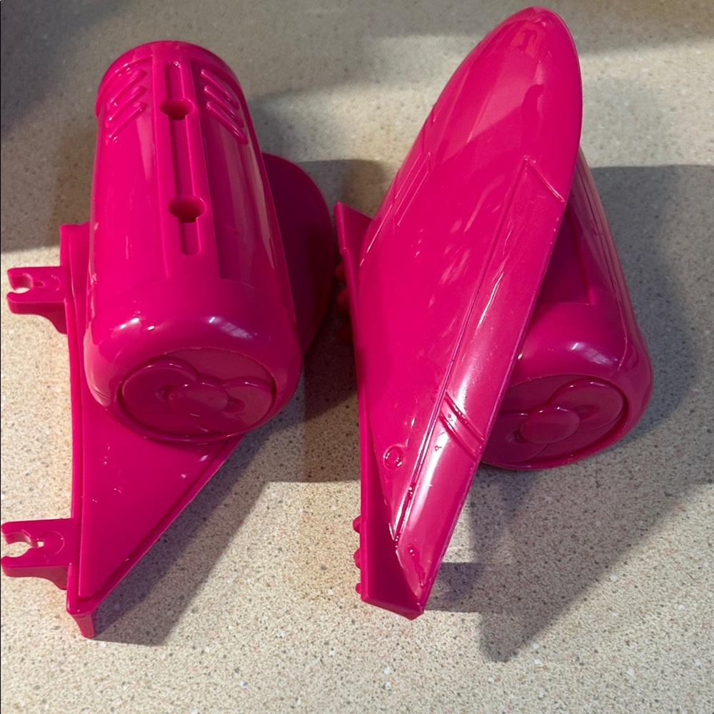 Hello Kitty Airplane Hot Pink Playset Accessories.  For the Airplane pictured.